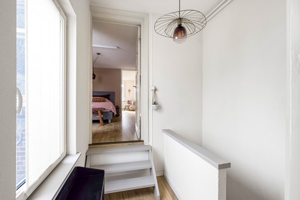 Foto - Te koop: Karakteristieke tussenwoning met garage in Tilburg!